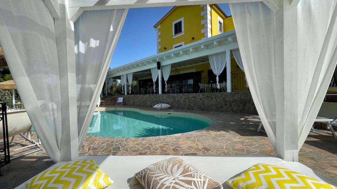 Bed and Breakfast Borgo del Nespolo Peschici Exterior foto